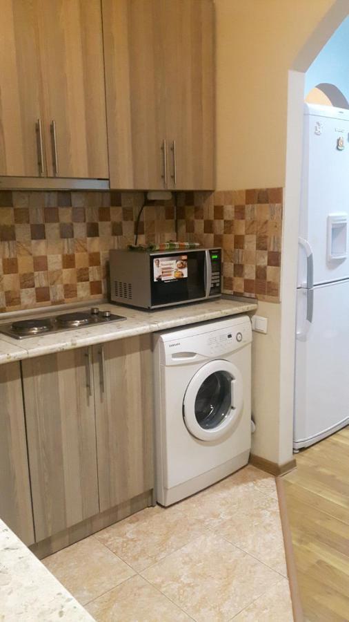 Apartment On Aleksandr Pushkin Street Tbilisi Exteriör bild