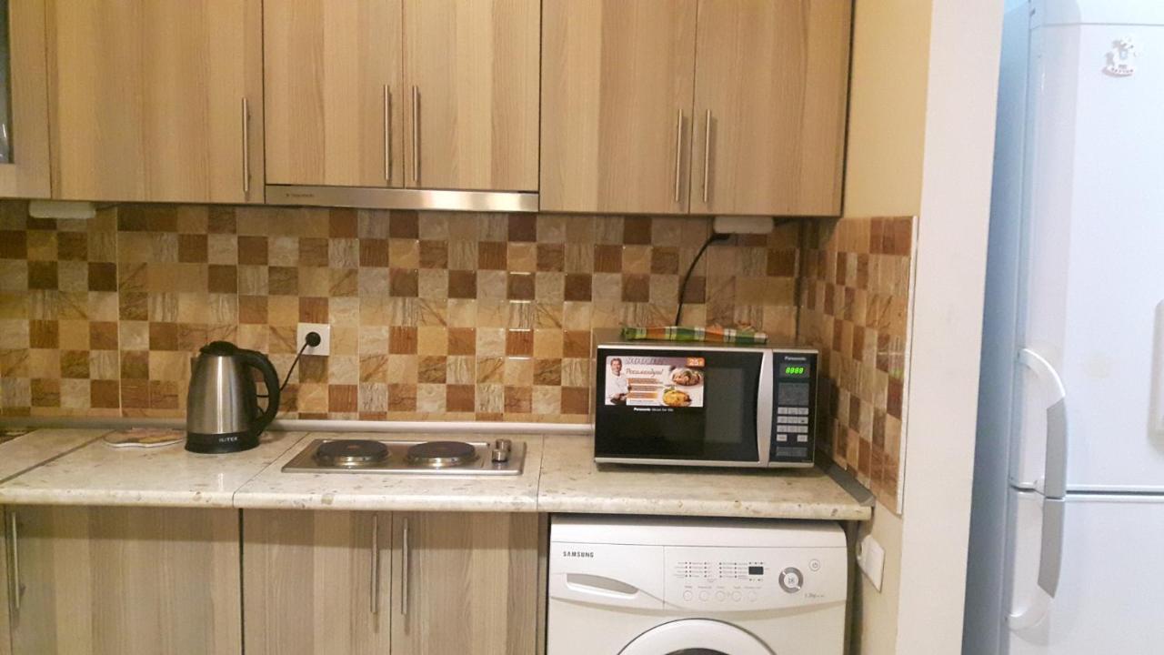 Apartment On Aleksandr Pushkin Street Tbilisi Exteriör bild